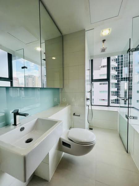 The Arc at Draycott, 5 Draycott Drive, Tanglin / Holland / Bukit Timah, 2 Bedrooms, 1,130 sqft, Apartment For Sale, by Margaret Tan, 500273388 - Bathroom - PropertyGuru.com.sg