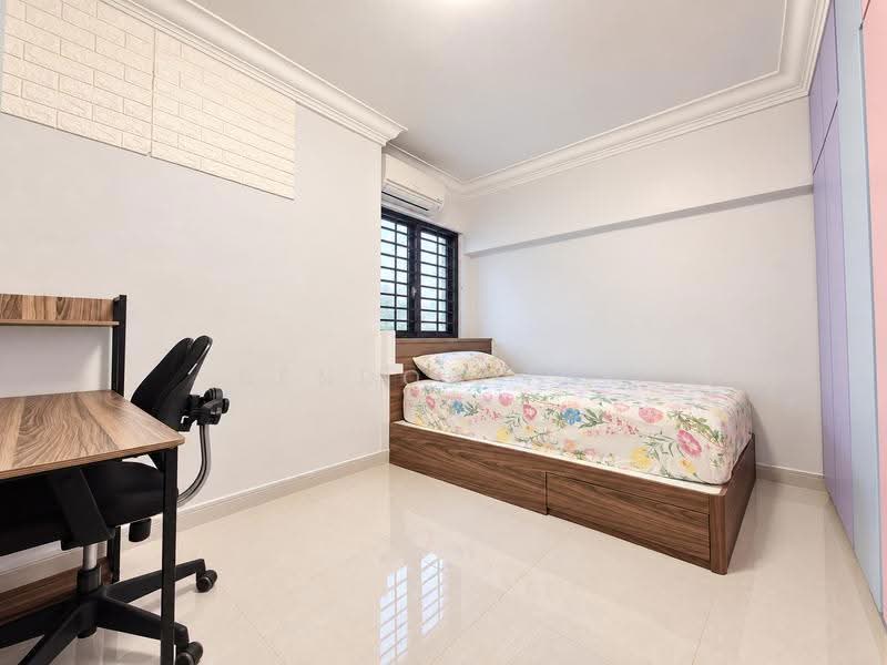 637 Choa Chu Kang North 6, 637 Choa Chu Kang North 6, Dairy Farm / Bukit Panjang / Choa Chu Kang, 3 Bedrooms, 1,205 sqft, HDB Flat For Sale, by Bendon Tan, 500273392 - Bedroom - PropertyGuru.com.sg
