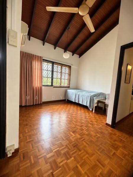 Goodman Rd Vicinity, East Coast / Marine Parade, 8 Bedrooms, 3,000 sqft, Detached House For Sale, by Mandy Chan, 500273404 - Bedroom - PropertyGuru.com.sg