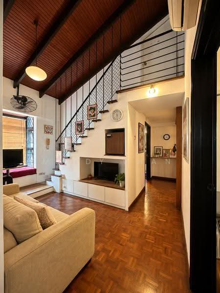 Goodman Rd Vicinity, East Coast / Marine Parade, 8 Bedrooms, 3,000 sqft, Detached House For Sale, by Mandy Chan, 500273404 - Living Room - PropertyGuru.com.sg