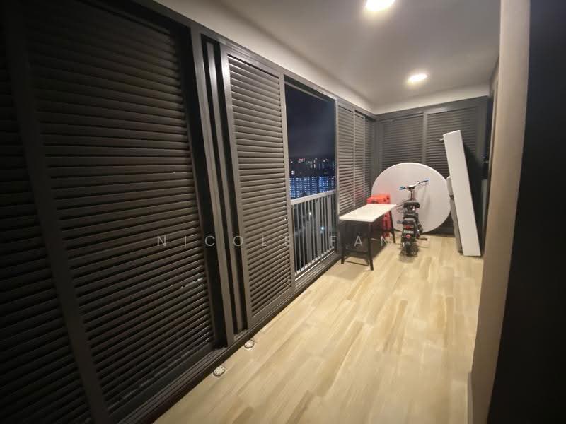 Sims Urban Oasis, 2 Sims Drive, Eunos / Geylang / Paya Lebar, 5 Bedrooms, 1,733 sqft, Condominium For Sale, by Nicole Fan, 500273410 - Balcony - PropertyGuru.com.sg