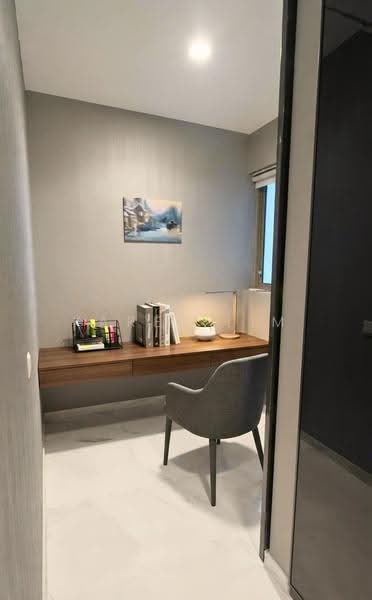 Cairnhill Nine, 15 Cairnhill Road, Orchard / River Valley, 2 Bedrooms, 743 sqft, Condominium For Sale, by Karen Lim, 500273415 - Study - PropertyGuru.com.sg