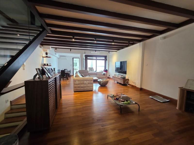 Emerald All Green Rooftop Charmer, Emerald Hill Conservation Area, Orchard / River Valley, 4 Bedrooms, 2,638 sqft, Conservation House For Rent, by Susan Prior, 500273437 - Living Room - PropertyGuru.com.sg