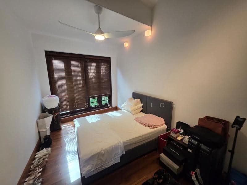 Emerald All Green Rooftop Charmer, Emerald Hill Conservation Area, Orchard / River Valley, 4 Bedrooms, 2,638 sqft, Conservation House For Rent, by Susan Prior, 500273437 - Bedroom - PropertyGuru.com.sg