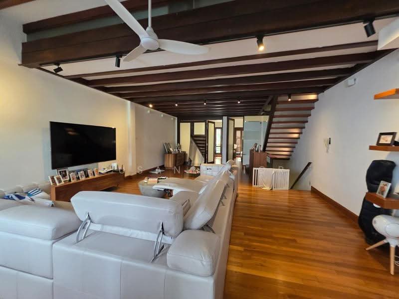 Emerald All Green Rooftop Charmer, Emerald Hill Conservation Area, Orchard / River Valley, 4 Bedrooms, 2,638 sqft, Conservation House For Rent, by Susan Prior, 500273437 - Living Room - PropertyGuru.com.sg