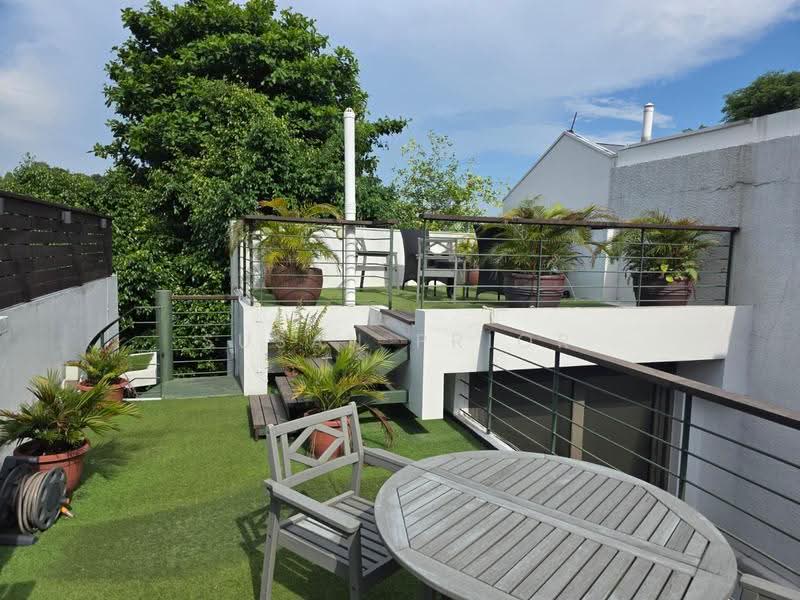 Emerald All Green Rooftop Charmer, Emerald Hill Conservation Area, Orchard / River Valley, 4 Bedrooms, 2,638 sqft, Conservation House For Rent, by Susan Prior, 500273437 - PropertyGuru.com.sg