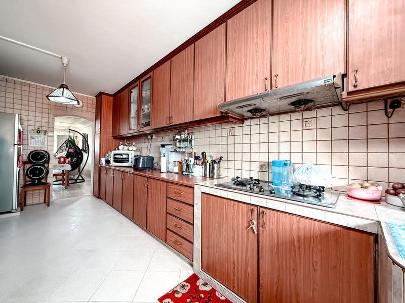 105 Teck Whye Lane, 105 Teck Whye Lane, Dairy Farm / Bukit Panjang / Choa Chu Kang, 3 Bedrooms, 1,108 sqft, HDB Flat For Sale, by Erra Samat, 500273440 - Kitchen - PropertyGuru.com.sg