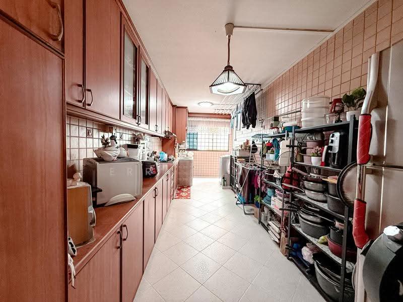 105 Teck Whye Lane, 105 Teck Whye Lane, Dairy Farm / Bukit Panjang / Choa Chu Kang, 3 Bedrooms, 1,108 sqft, HDB Flat For Sale, by Erra Samat, 500273440 - Kitchen - PropertyGuru.com.sg