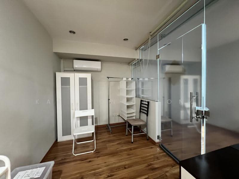Mendon Spring, 198 Pasir Panjang Road, Buona Vista / West Coast / Clementi New Town, Room Rental, 110 sqft, Condominium For Rent, by Kar Loon Choong, 500273444 - Interior - PropertyGuru.com.sg