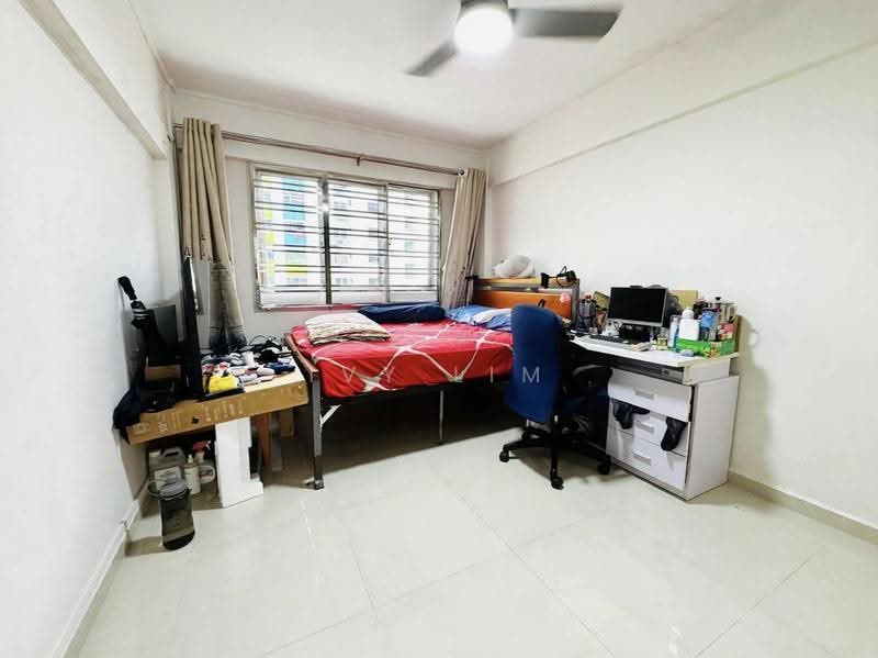 646 Yishun Street 61, 646 Yishun Street 61, Sembawang / Yishun, 3 Bedrooms, 1,119 sqft, HDB Flat For Sale, by Ivy Lim, 500273445 - Bedroom - PropertyGuru.com.sg