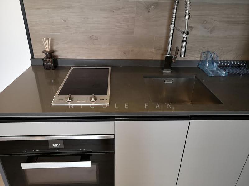 The Siena, 31 Tan Kim Cheng Road, Tanglin / Holland / Bukit Timah, 2 Bedrooms, 753 sqft, Apartment For Sale, by Nicole Fan, 500273446 - Kitchen - PropertyGuru.com.sg