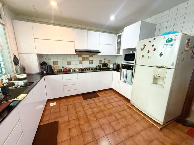 West Coast Gardens, Buona Vista / West Coast / Clementi New Town, 6 Bedrooms, 7,090 sqft, Cluster House For Sale, by Zane Chew, 500273447 - Kitchen - PropertyGuru.com.sg