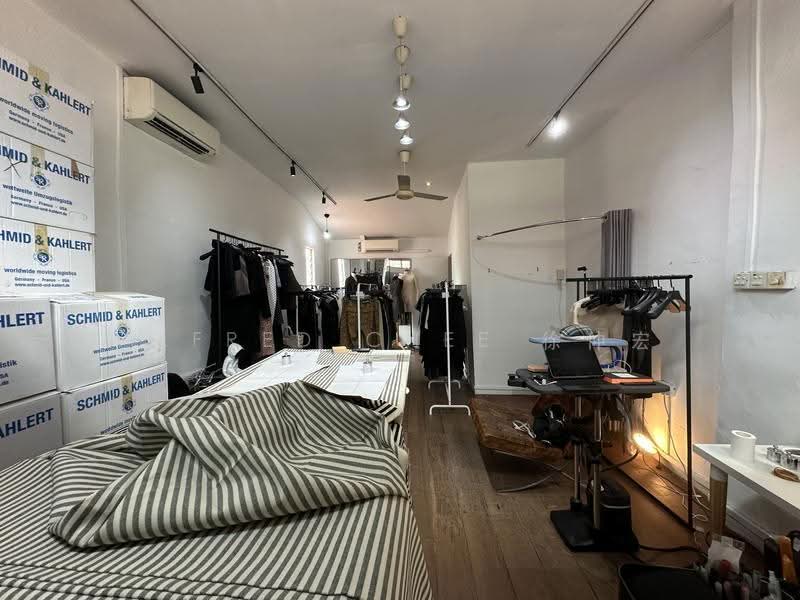 Haji Lane, Haji Lane, Beach Road / Bugis / Rochor, 600 sqft, Shop / Shophouse For Rent, by Alfred Chee 徐仲宏, 500273454 - Interior - CommercialGuru.com.sg