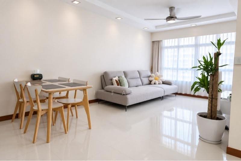 217C Sumang Walk, 217C 217C, Hougang / Punggol / Sengkang, 3 Bedrooms, 990 sqft, HDB Flat For Sale, by Li Fang, 500273458 - PropertyGuru.com.sg