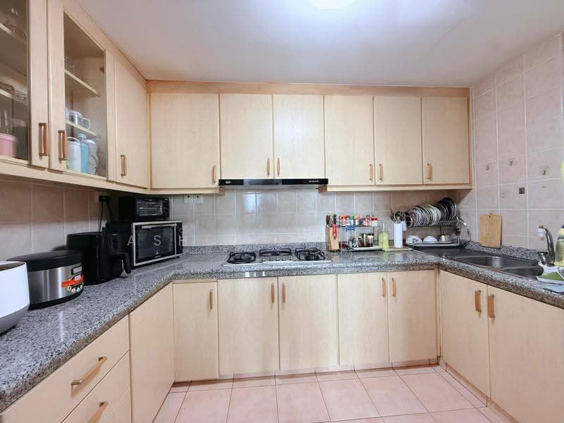 Rivervale Crest, 7 Rivervale Crescent, Hougang / Punggol / Sengkang, 3 Bedrooms, 1,206 sqft, Condominium For Sale, by Ashley Huang, 500273459 - Kitchen - PropertyGuru.com.sg