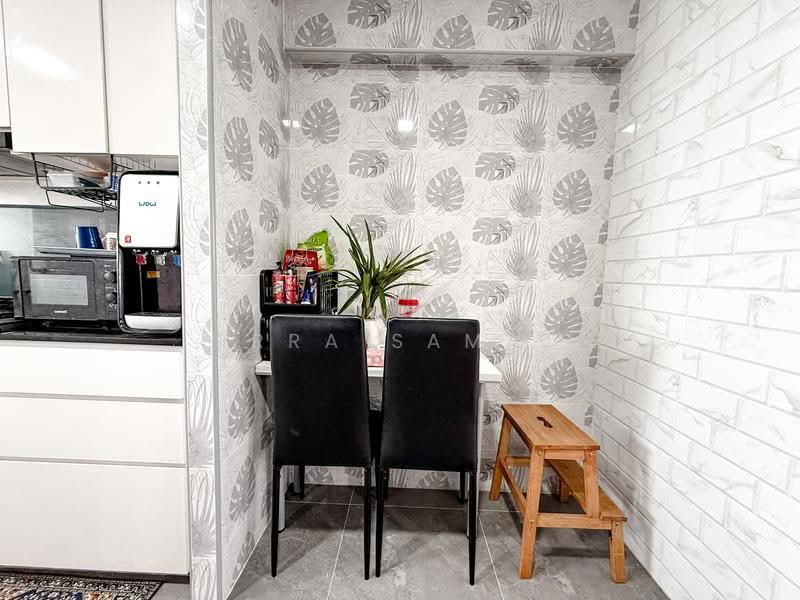 444 Tampines Street 42, 444 Tampines Street 42, Pasir Ris / Tampines, 3 Bedrooms, 1,162 sqft, HDB Flat For Sale, by Erra Samat, 500273461 - PropertyGuru.com.sg