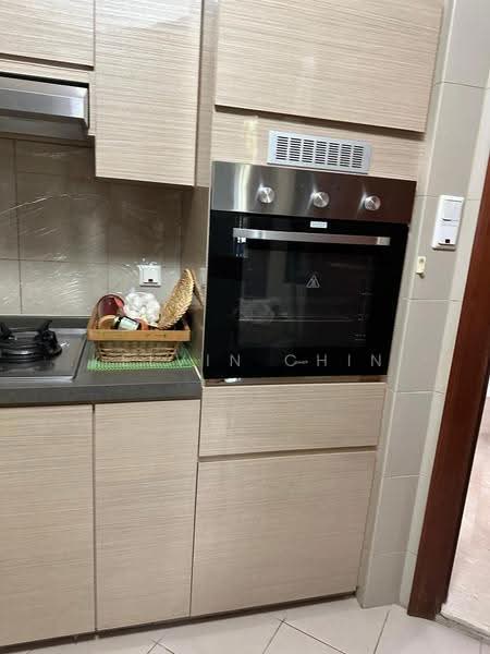 Valley Park, 483 River Valley Road, Tanglin / Holland / Bukit Timah, 2 Bedrooms, 1,324 sqft, Condominium For Rent, by Kelvin Chin, 500273470 - Kitchen - PropertyGuru.com.sg