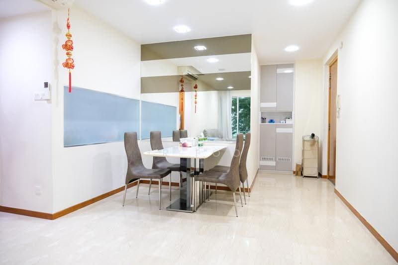 Sunglade, 3 Serangoon Avenue 2, Hougang / Punggol / Sengkang, 3 Bedrooms, 1,152 sqft, Condominium For Sale, by JR Foo, 500273475 - Dining Room - PropertyGuru.com.sg