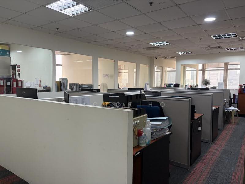 Peninsula Plaza, 111 North Bridge Road, City Hall / Clarke Quay, 1,700 sqft, Office For Rent, by Victor Ho, 500273493 - Interior - CommercialGuru.com.sg