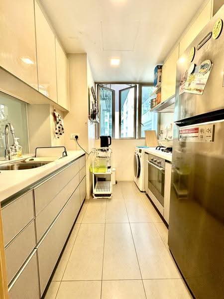 Livia, 73 Pasir Ris Grove, Pasir Ris / Tampines, 2 Bedrooms, 915 sqft, Condominium For Sale, by Desiree Ang, 500273495 - Kitchen - PropertyGuru.com.sg