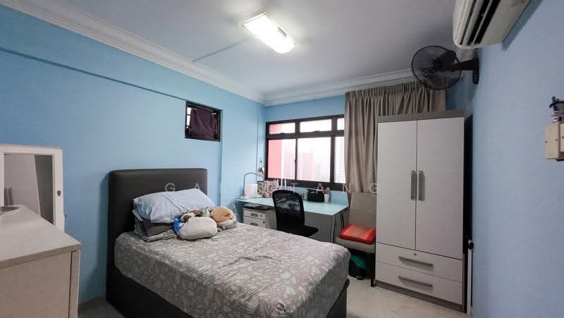 272 Toh Guan Road, 272 Toh Guan Road, Boon Lay / Jurong / Tuas, 3 Bedrooms, 1,076 sqft, HDB Flat For Sale, by Gary Tang, 500273501 - PropertyGuru.com.sg