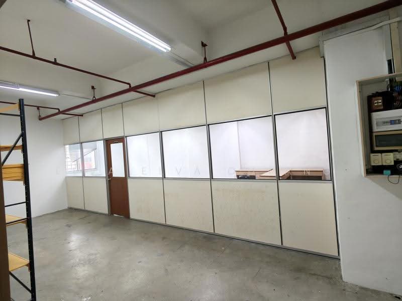 Chancerlodge Complex, 105 Sims Avenue, Eunos / Geylang / Paya Lebar, 900 sqft, Light Industrial (B1) For Rent, by Elva Elva Ouyang, 500273504 - Interior - CommercialGuru.com.sg