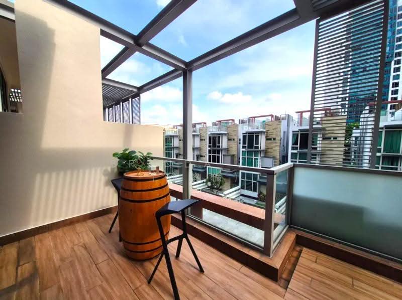 Seahill, West Coast Crescent, Buona Vista / West Coast / Clementi New Town, 4 Bedrooms, 3,574 sqft, Condominium For Sale, by Brenda Zee (徐黎倫), 500273510 - Roof Terrace - PropertyGuru.com.sg