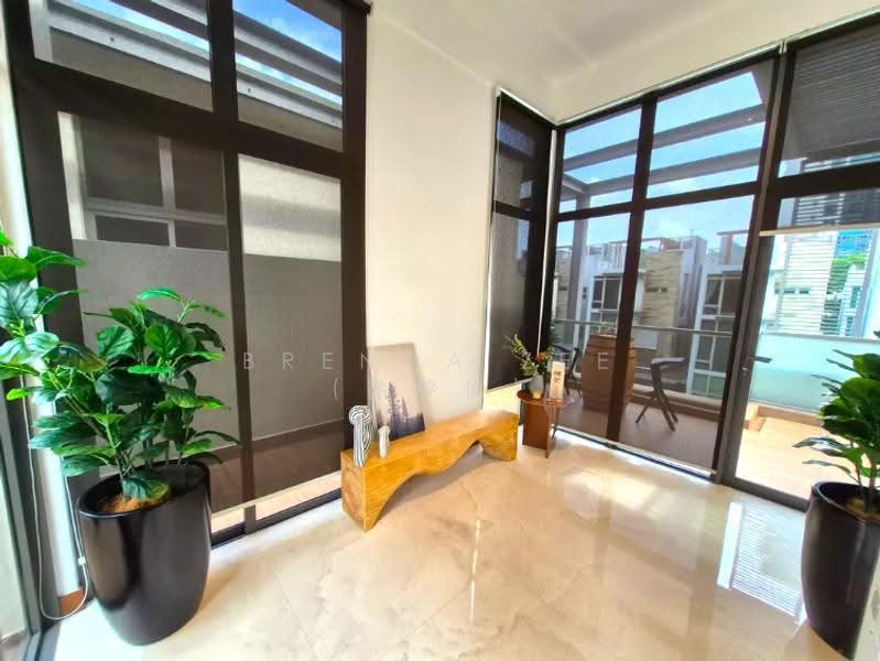 Seahill, West Coast Crescent, Buona Vista / West Coast / Clementi New Town, 4 Bedrooms, 3,574 sqft, Condominium For Sale, by Brenda Zee (徐黎倫), 500273510 - Balcony - PropertyGuru.com.sg