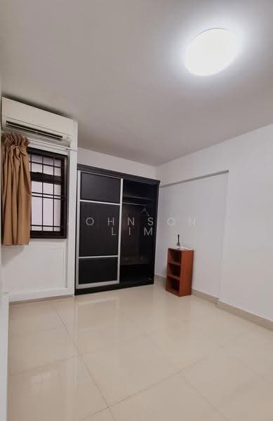 27A Jalan Membina, 27A Jalan Membina, Alexandra / Commonwealth, 3 Bedrooms, 969 sqft, HDB Flat For Rent, by Johnson Lim, 500273514 - Bedroom - PropertyGuru.com.sg