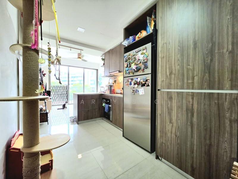 Sol Acres, 4 Choa Chu Kang Grove, Dairy Farm / Bukit Panjang / Choa Chu Kang, 2 Bedrooms, 570 sqft, Condominium For Sale, by Larry Sng, 500273535 - Kitchen - PropertyGuru.com.sg