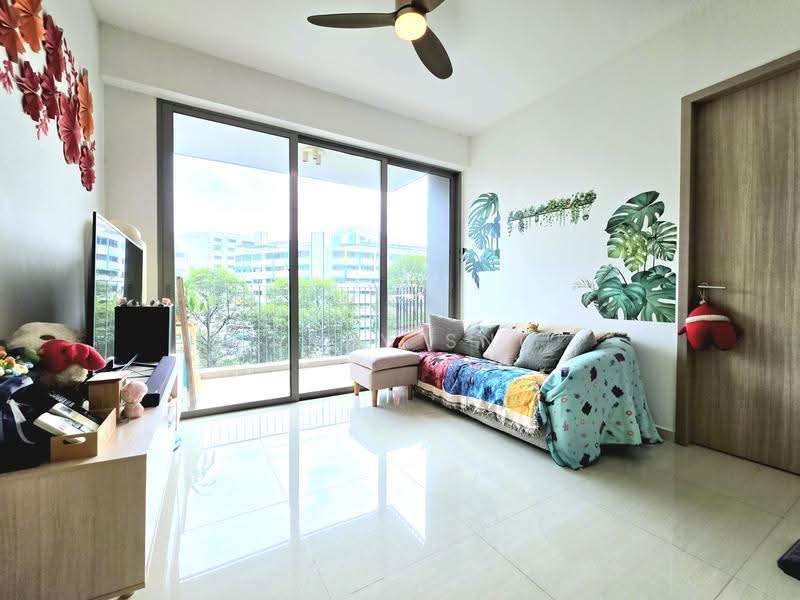 Sol Acres, 4 Choa Chu Kang Grove, Dairy Farm / Bukit Panjang / Choa Chu Kang, 2 Bedrooms, 570 sqft, Condominium For Sale, by Larry Sng, 500273535 - Living Room - PropertyGuru.com.sg