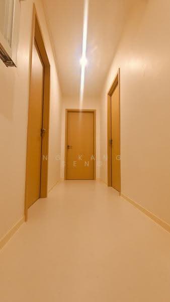 128 Geylang East Avenue 1, 128 Geylang East Avenue 1, Eunos / Geylang / Paya Lebar, Room Rental, 150 sqft, HDB Flat For Rent, by Ng Kang Seng, 500273544 - Corridor - PropertyGuru.com.sg
