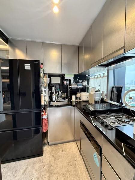The Iveria, 2 Kim Yam Road, Orchard / River Valley, 3 Bedrooms, 947 sqft, Condominium For Sale, by Lynn Er, 500273561 - Kitchen - PropertyGuru.com.sg