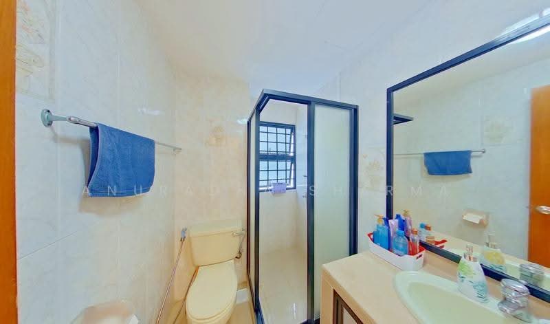 King's Mansion, 437 Tanjong Katong Road, East Coast / Marine Parade, 3 Bedrooms, 1,604 sqft, Condominium For Rent, by Anuradha Sharma, 500273579 - Bathroom - PropertyGuru.com.sg