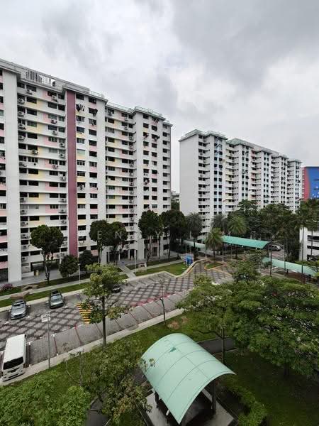 235 Lorong 8 Toa Payoh, 235 Lorong 8 Toa Payoh, Balestier / Toa Payoh, 2 Bedrooms, 700 sqft, HDB Flat For Sale, by Benny Lim, 500273620 - Exterior - PropertyGuru.com.sg