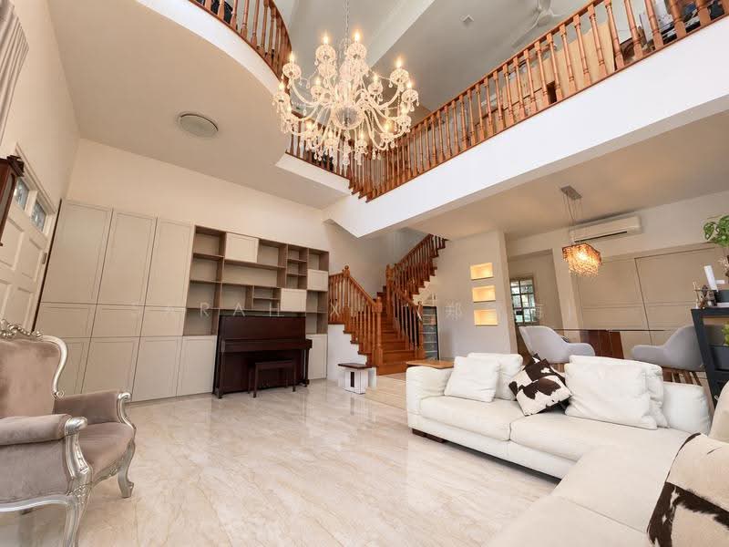 Serene Semi-Detached @ Burgundy Crescent, Burgundy Crescent / Burgundy Hill, Dairy Farm / Bukit Panjang / Choa Chu Kang, 5 Bedrooms, 3,250 sqft, Semi-Detached House For Sale, by Sarah X. (郑雪梅), 500273625 - Living Room - PropertyGuru.com.sg