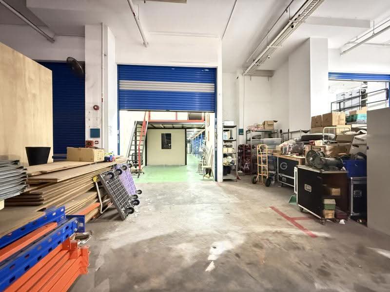 Frontier, 50 Ubi Avenue 3, Eunos / Geylang / Paya Lebar, 2,200 sqft, Light Industrial (B1) For Rent, by Madeline Ang, 500273632 - Interior - CommercialGuru.com.sg