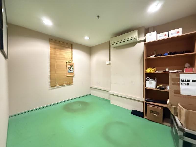 Frontier, 50 Ubi Avenue 3, Eunos / Geylang / Paya Lebar, 2,200 sqft, Light Industrial (B1) For Rent, by Madeline Ang, 500273632 - Interior - CommercialGuru.com.sg