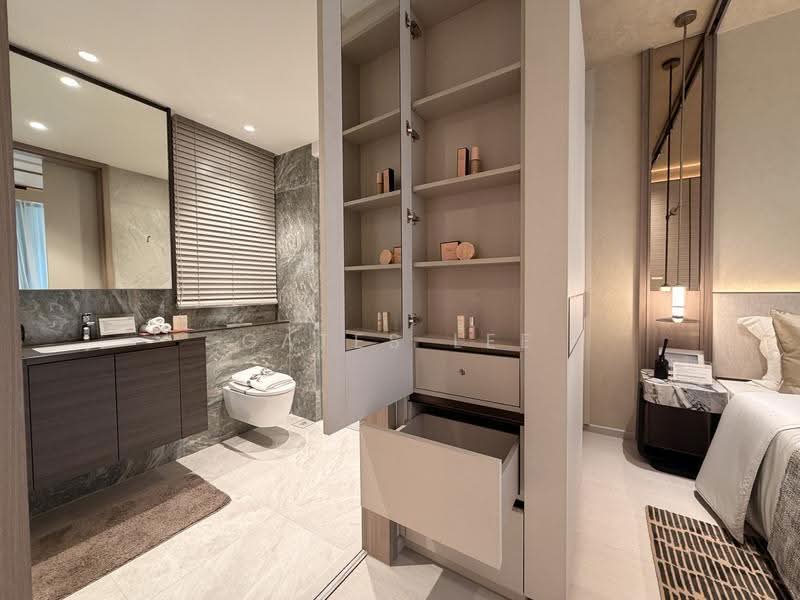 Lucerne Grand, Lakeside Drive, Boon Lay / Jurong / Tuas, 3 Bedrooms, 1,001 sqft, Condominium For Sale, by Gates Lee, 500273644 - Bathroom - PropertyGuru.com.sg