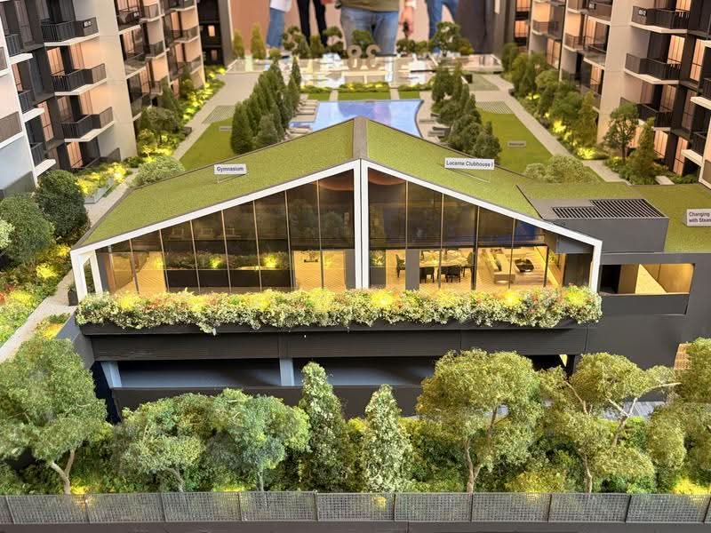 Lucerne Grand, Lakeside Drive, Boon Lay / Jurong / Tuas, 3 Bedrooms, 1,001 sqft, Condominium For Sale, by Gates Lee, 500273644 - Gym - PropertyGuru.com.sg