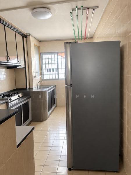 840 Tampines Street 82, 840 Tampines Street 82, Pasir Ris / Tampines, Room Rental, 150 sqft, HDB Flat For Rent, by Irene Peh, 500273657 - Kitchen - PropertyGuru.com.sg