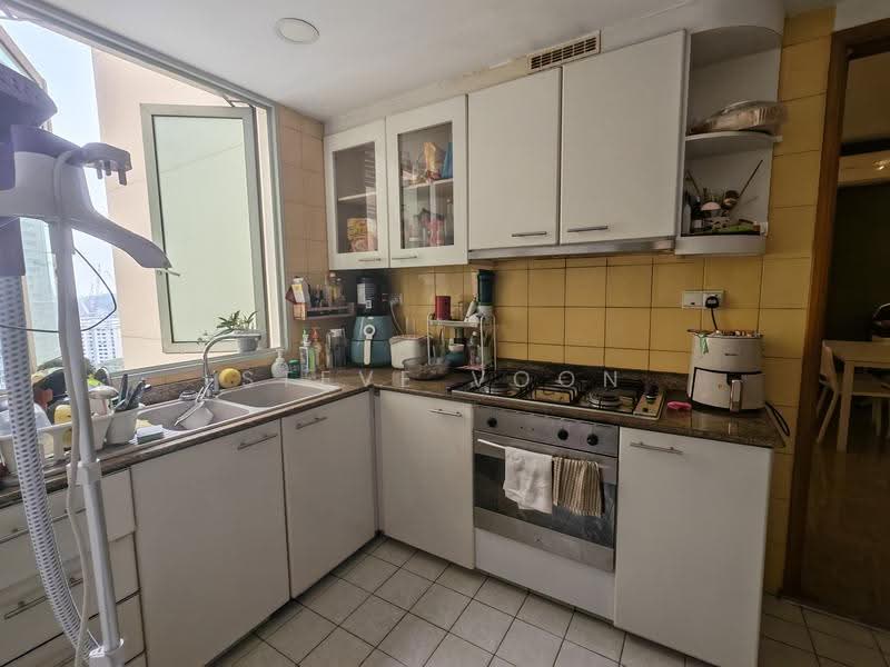 Queens, 12 Stirling Road, Alexandra / Commonwealth, Room Rental, 130 sqft, Condominium For Rent, by Steve Voon, 500273667 - Kitchen - PropertyGuru.com.sg