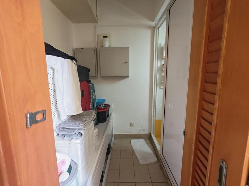 Queens, 12 Stirling Road, Alexandra / Commonwealth, Room Rental, 130 sqft, Condominium For Rent, by Steve Voon, 500273667 - Interior - PropertyGuru.com.sg