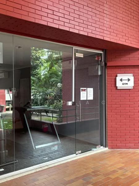 Cairnhill Astoria, 6A Cairnhill Rise, Orchard / River Valley, 2 Bedrooms, 1,744 sqft, Condominium For Rent, by Victoria C, 500273685 - Gym - PropertyGuru.com.sg
