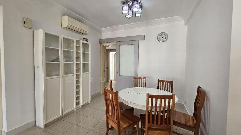 Parkview Apartments, 3 Bukit Batok Street 25, Dairy Farm / Bukit Panjang / Choa Chu Kang, 2 Bedrooms, 980 sqft, Apartment For Sale, by Carol Phui, 500273687 - PropertyGuru.com.sg