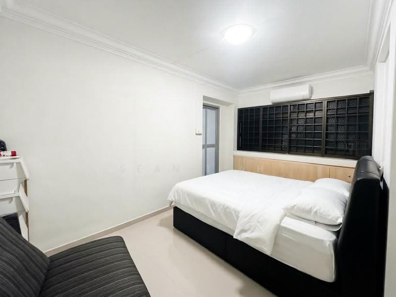 647 Jurong West Street 61, 647 Jurong West Street 61, Boon Lay / Jurong / Tuas, 4 Bedrooms, 1,313 sqft, HDB Flat For Sale, by Sean Tiah, 500273699 - Bedroom - PropertyGuru.com.sg