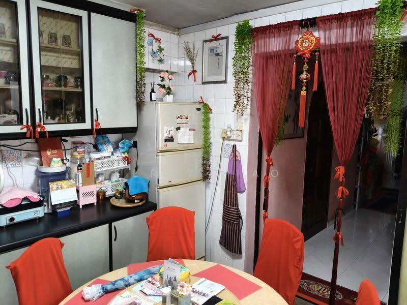 670 Jalan Damai, 670 Jalan Damai, Eunos / Geylang / Paya Lebar, Room Rental, 100 sqft, HDB Flat For Rent, by Kerry Liao, 500273700 - PropertyGuru.com.sg