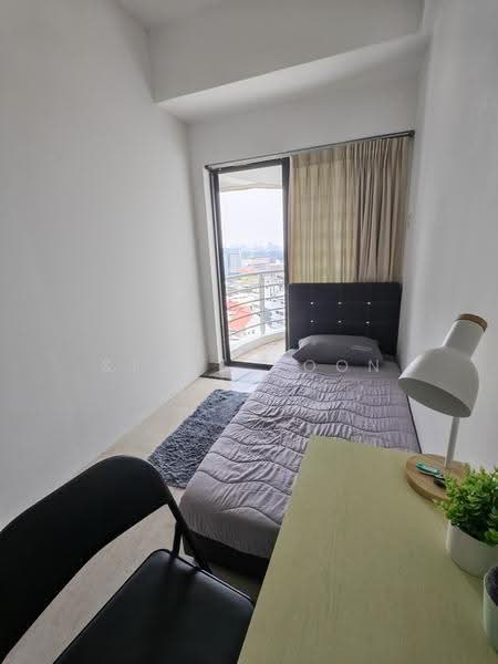 The Regalia, 2 River Valley Close, Orchard / River Valley, Room Rental, 120 sqft, Apartment For Rent, by Steve Voon, 500273704 - Bedroom - PropertyGuru.com.sg