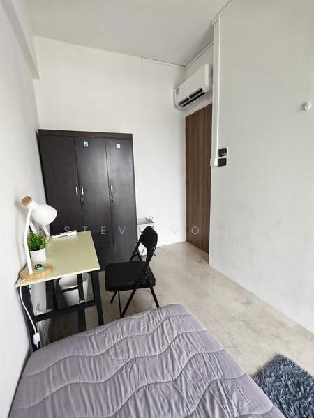 The Regalia, 2 River Valley Close, Orchard / River Valley, Room Rental, 120 sqft, Apartment For Rent, by Steve Voon, 500273704 - Bedroom - PropertyGuru.com.sg