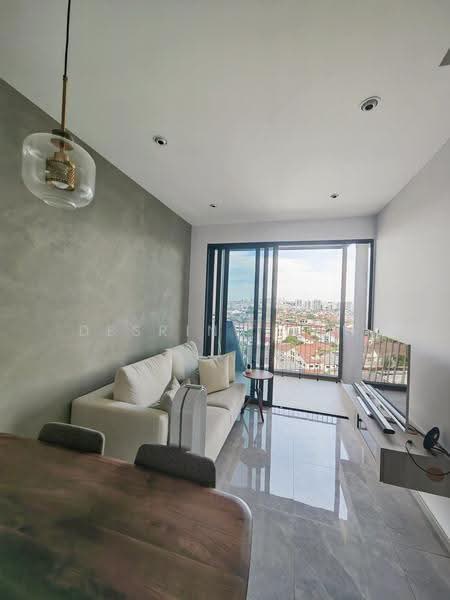 The Garden Residences, 9 Serangoon North View, Hougang / Punggol / Sengkang, 2 Bedrooms, 614 sqft, Condominium For Sale, by Desrina Goh, 500273711 - Living Room - PropertyGuru.com.sg